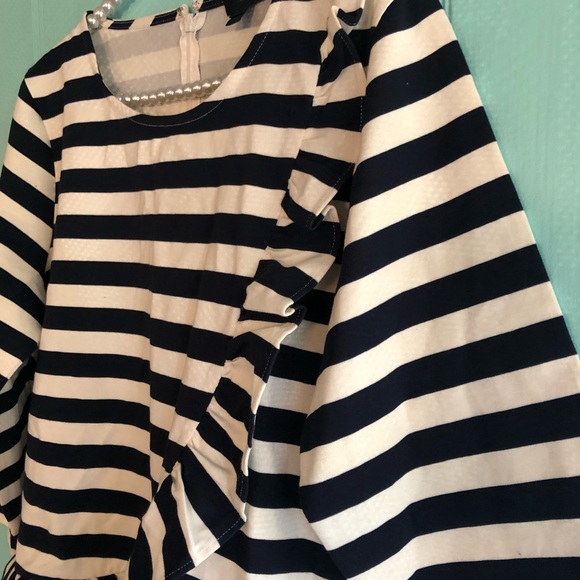 J crew navy and cream ruffle top - Picture 2 of 6